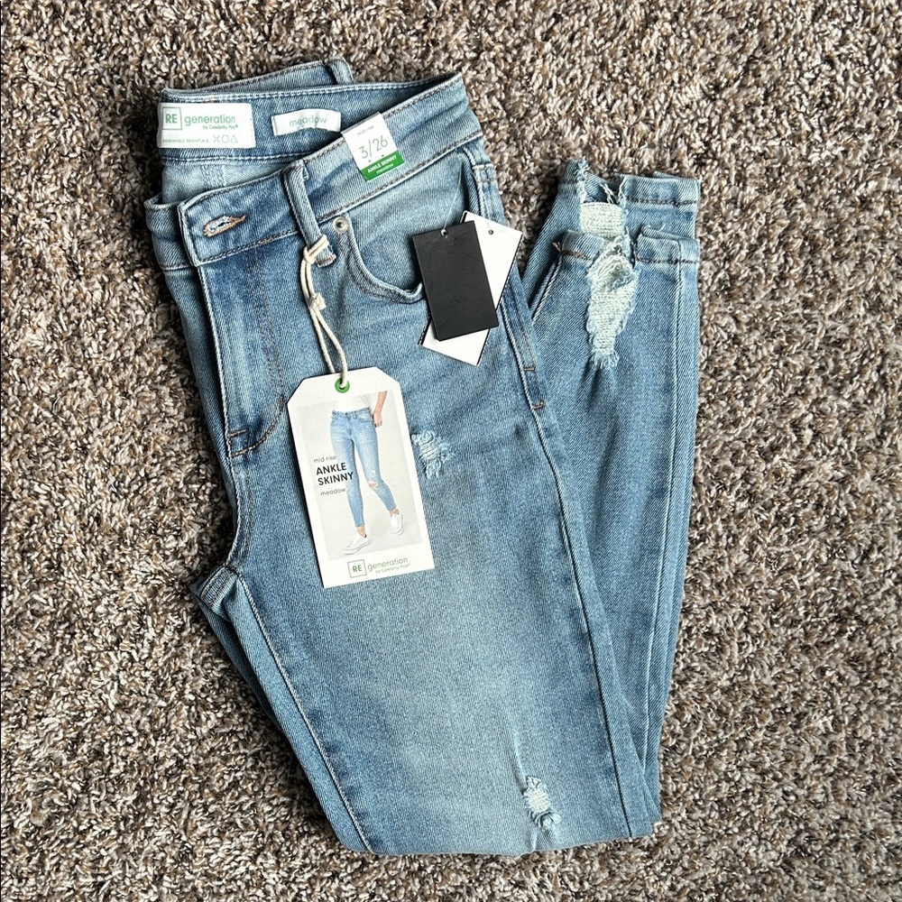 Generation Y Women's Light Blue Cropped Jeans